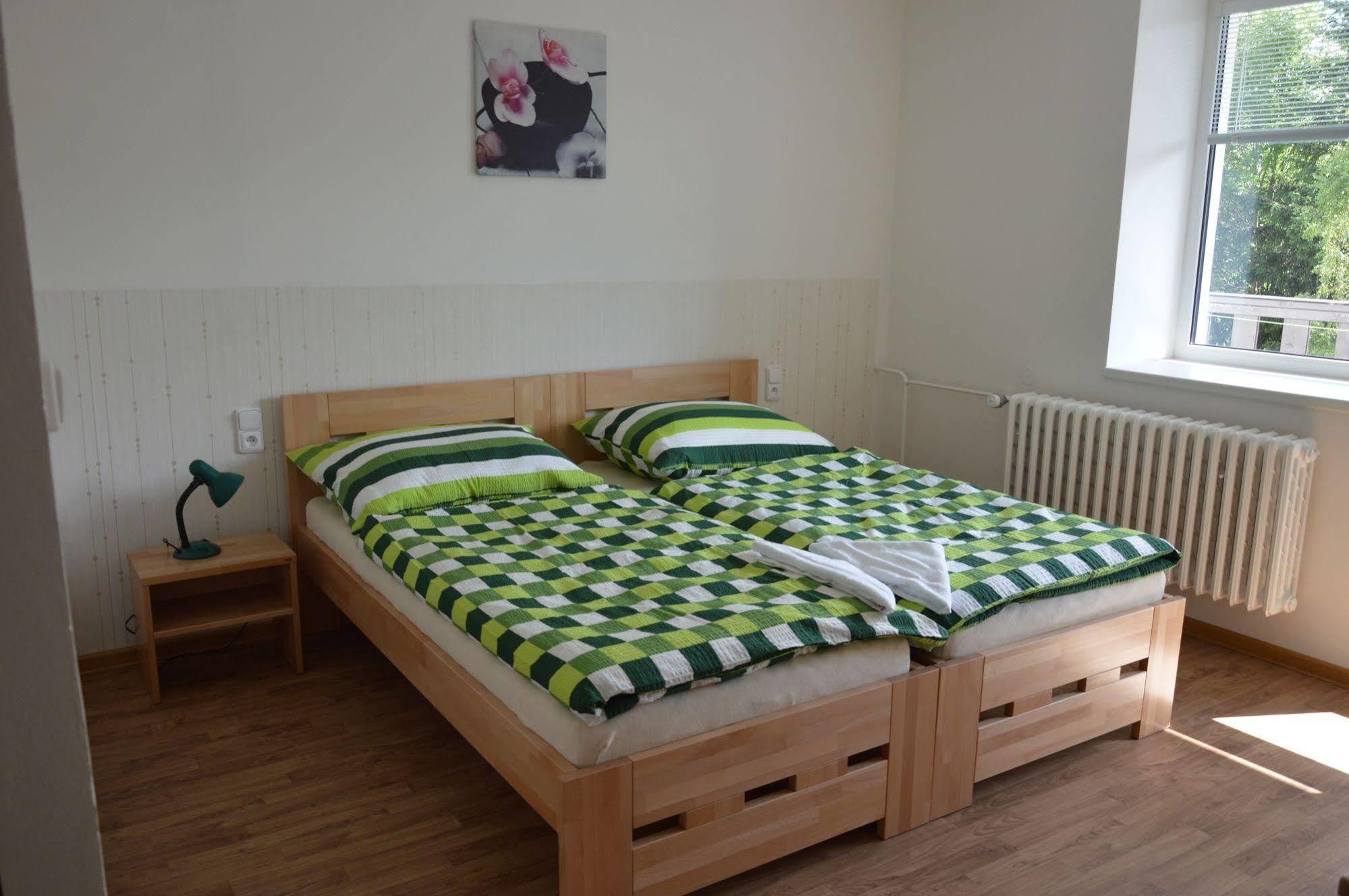 Penzion Havelka Apartmany Железна Руда Екстер'єр фото